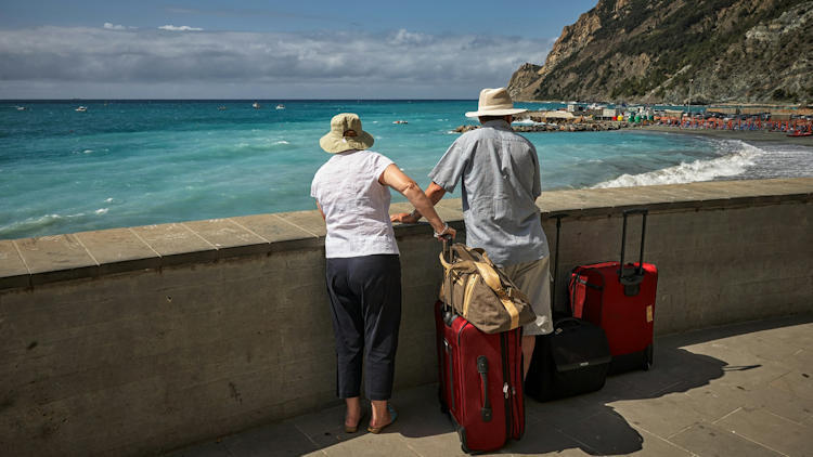 Travel Safety Tips for Seniors