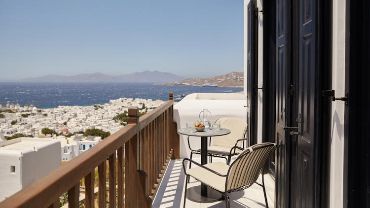 Anandes Hotel and La Petite Maison Reopen for the 2025 Season In Mykonos: Blending Timeless Greek Elegance with Vibrant French Riviera-Inspired Cuisine