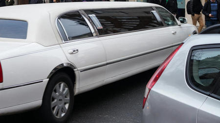 What is the Difference Between Uber & Limo Service?
