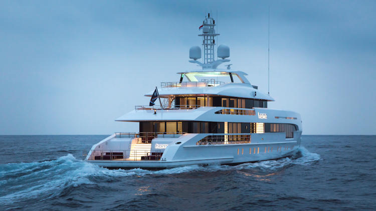 Why the Wealthy are Opting for Superyachts Over Private Villas this Summer