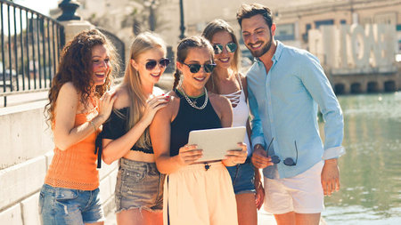 How to Find the Best Airlines for Luxury Group Travel