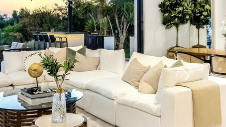 From Jet Lag to Total Relaxation: Designing a Travel Recovery Space at Home