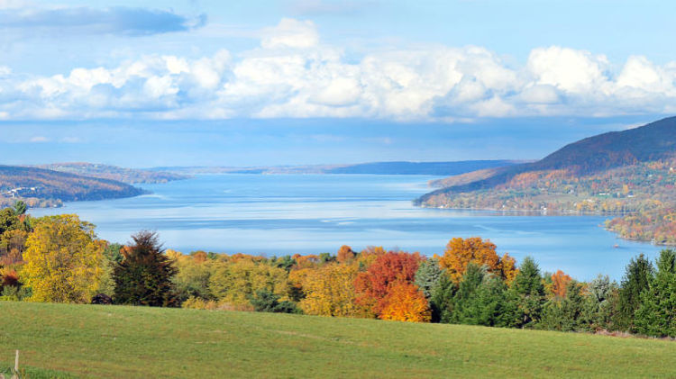 How to Spend a Perfect Long Weekend at Canandaigua Lake