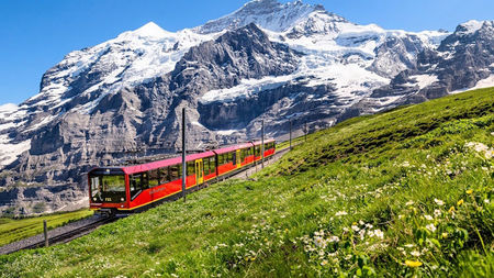 How to Experience Your Favorite Destination with Railbookers
