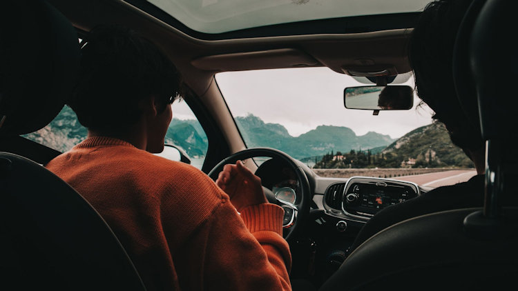 How to Prepare a Car for Long-Distance Luxury Travel