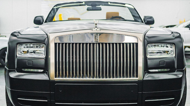 Why Los Angeles Executives Choose Rolls-Royce Rentals Over Owning for Trips That Feel Bigger Than the Boardroom