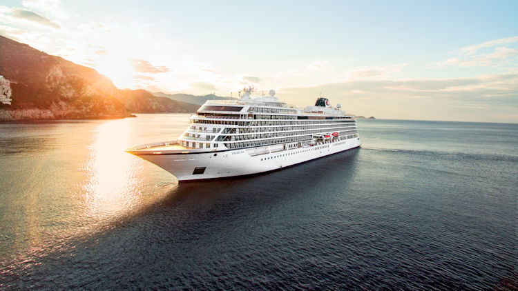 Viking Opens Bookings for 2028–2029 Ocean Voyages