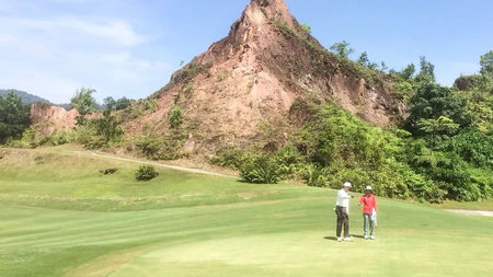 A Winter Golf Week in Phuket: What American Travelers Should Know Before Booking