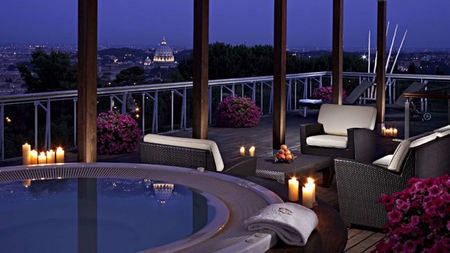 Rome Cavalieri Wins Top Hotel and Restaurant Awards