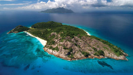 Royal Honeymoon in the Stunning Seychelles