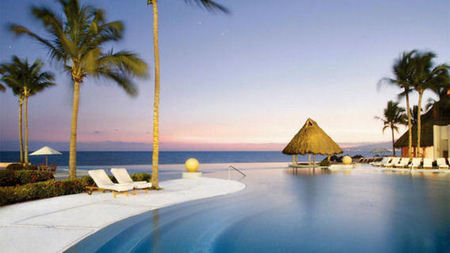 Facebook Contest Offers Chance to Win All-Inclusive Luxury Vacation