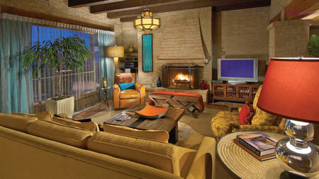 Sanctuary on Camelback Mountain Offers 12 Christmas Gift Ideas