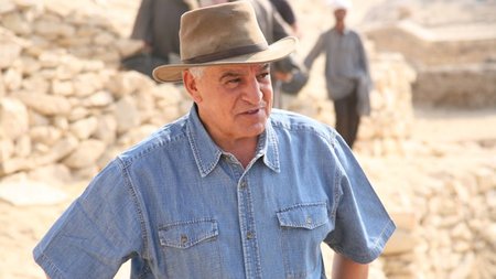 Tour Egypt with Dr. Zahi Hawass February 15-28, 2014