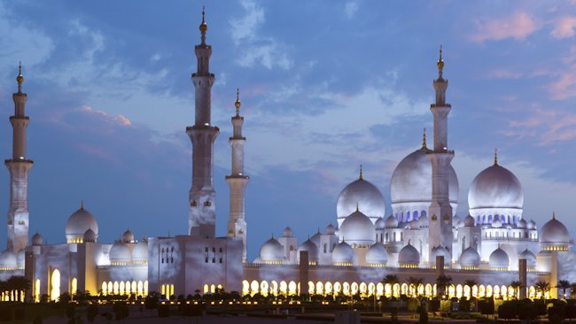 Abu Dhabi on Target to Achieve 2.5 Million Visitors for 2013