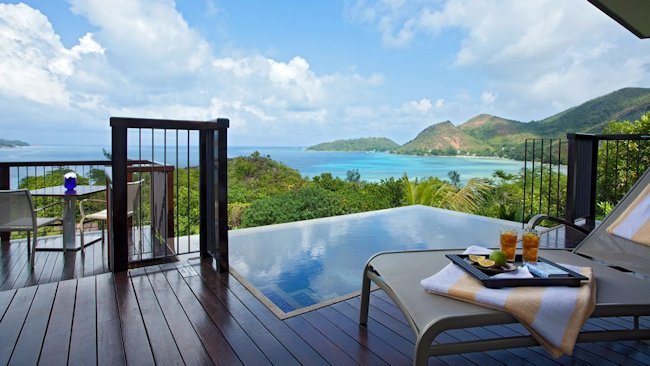 Festive Celebrations in Paradise at Raffles Praslin, Seychelles