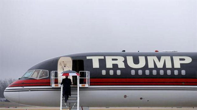 Inside Donald Trump's Private Boeing 757, 'Trump Force One'