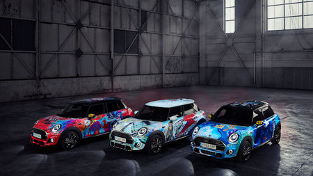 Hertz Adds New Mini Cooper Fleet to British Collection