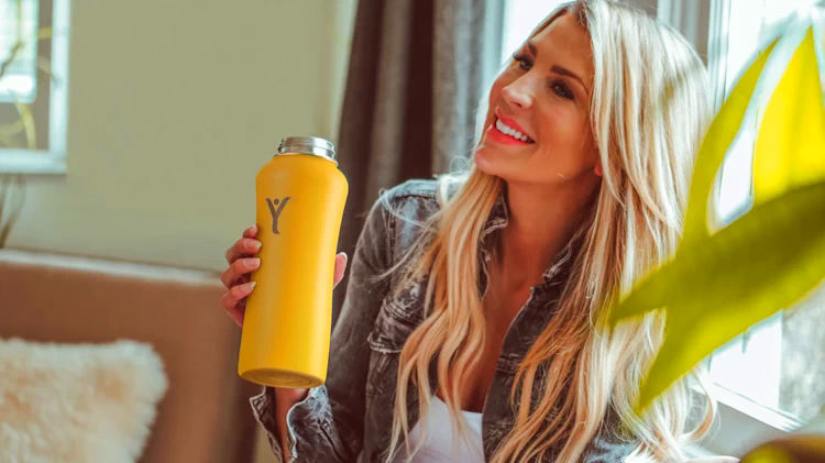 Make Alkaline Water On The Go with the DYLN Bottle
