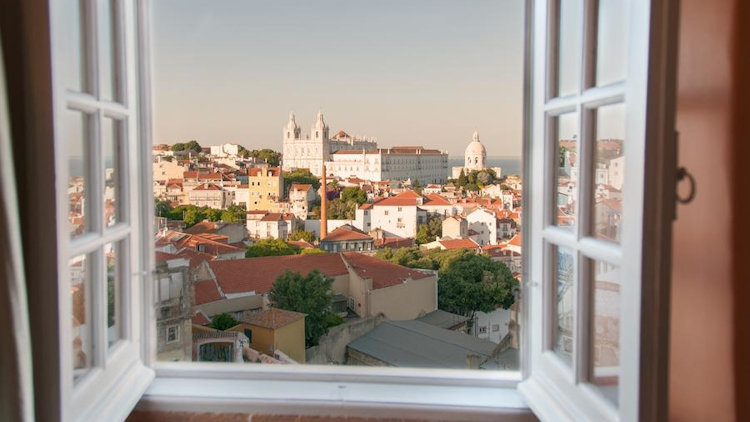 Luxuriate Like Royalty in Lisbon at Palacio Belmonte