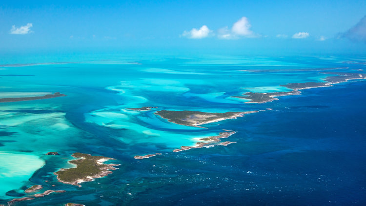 Caribbean Island Hopping Offers the Ultimate Yacht Charter Experience