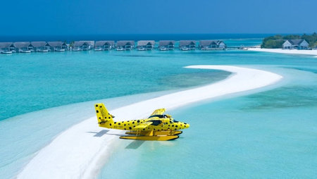 Four Seasons Maldives at Landaa Giraavaru Introduces New Flying Fish Plane