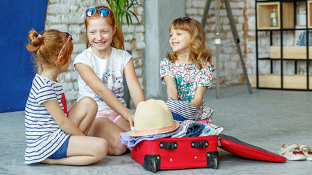 Packing for Little Adventurers: Essential Tips for Choosing Kids' Bags and Luggage