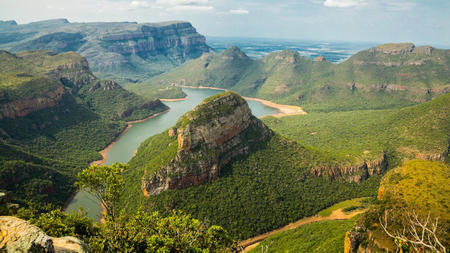 The Best Destinations for Luxury Wilderness Escapes 