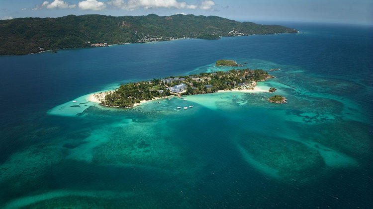 Cayo Levantado Resort Unveils New Celestial-Themed Wellness Menu