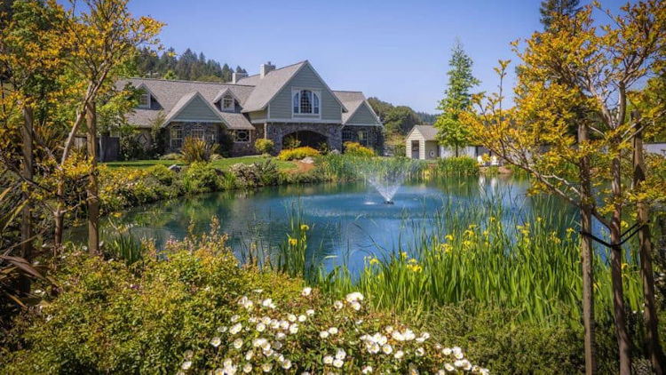 Escape to the Countryside: Why Luxury Travelers Are Craving Rustic Retreats