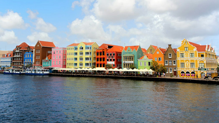Best Travel eSIM Plans to Use in Curaçao