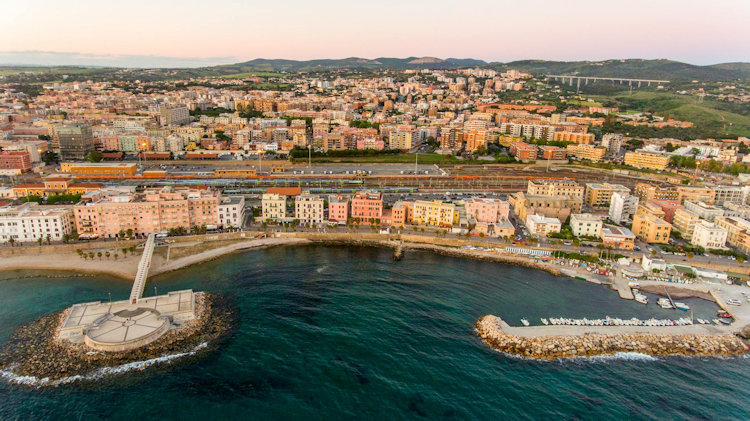 Getting from Civitavecchia to Rome: A  Refined Guide for Cruise Travelers 