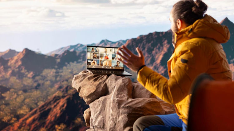 Trending in First Class: How to Build a Powerful Social Presence for Your Travel Brand