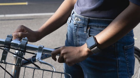 Are Velcro Apple Watch Bands Good for Small Wrists?