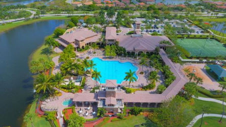 Why Luxury Travelers Are Extending Their Vacations Through Lifestyle Communities
