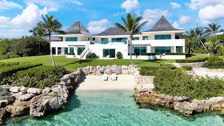 Haute Retreats Opens Its Final Christmas and New Year Villas