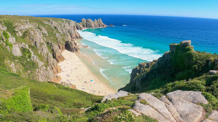 Exclusive Experiences for a Sophisticated Cornish Coastal Escape