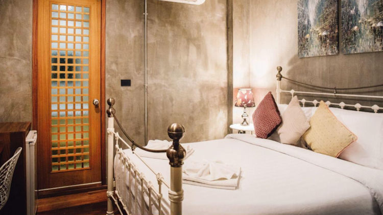 An Insider's Guide to Singapore's Heritage Hotels