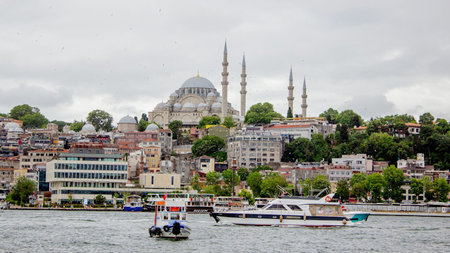 Beyond the Crowds: Why Private Guiding Is Redefining Luxury Travel in Istanbul