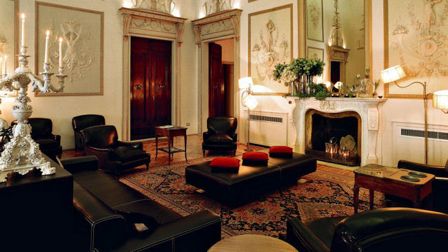 Suite Dreams: Paris' Hotel Plaza Athenee Offers Aston Martins to Suite Guests