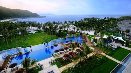 Experience Asia's 'Hawaii' at Anantara Sanya Resort & Spa