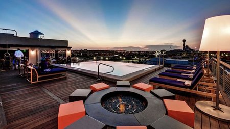 Dallas Provides Golfers Lone Star Escape