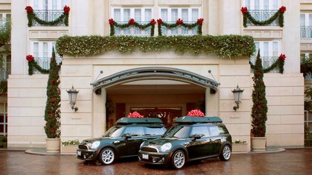 The Peninsula Beverly Hills Delivers Christmas Gifts to Children's Hospital
