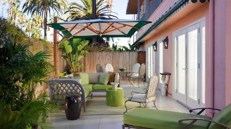 The Beverly Hills Hotel Introduces Newly Refurbished Guestrooms and Suites