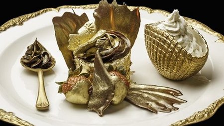 World's Most Expensive Cupcake at Bloomsburys, Dubai