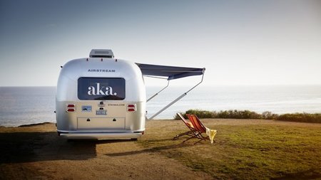 AKA Mobile Suite Takes Glamping to the Next Level