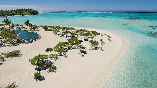 10 Luxury Hotels on the World's Most Beautiful Beaches 
