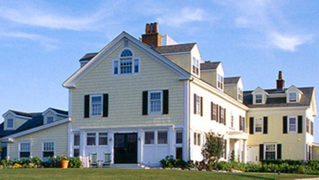 Yogi Book Retreat at Nantucket's Westmoor Club