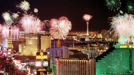Rivea+ Offers VIP View Of New Year’s Eve Fireworks On The Las Vegas Strip