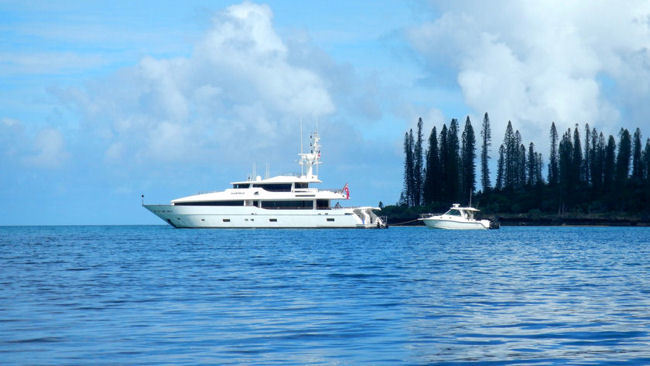 MASTEKA II offers Superyacht Charters in New Caledonia with French Flair