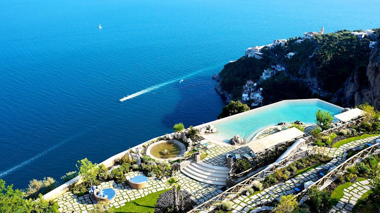 Monastero Santa Rosa Hotel & Spa: Suspended Over a Cliff Edge on the Amalfi Coast